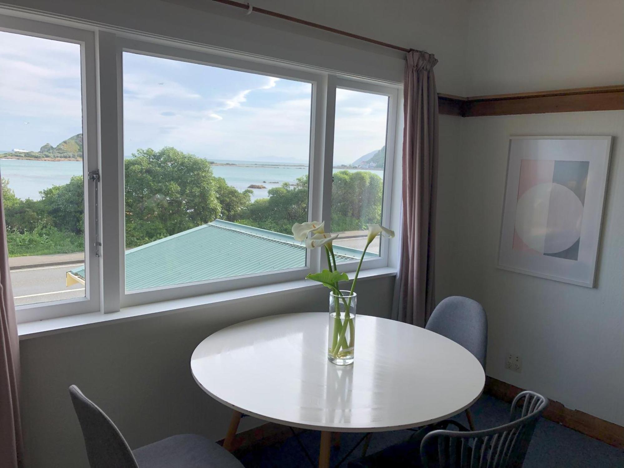 ウェリントンSeafront Haven In Island Bay With Deck, Outdoor Bath, And Parkingアパートメント エクステリア 写真