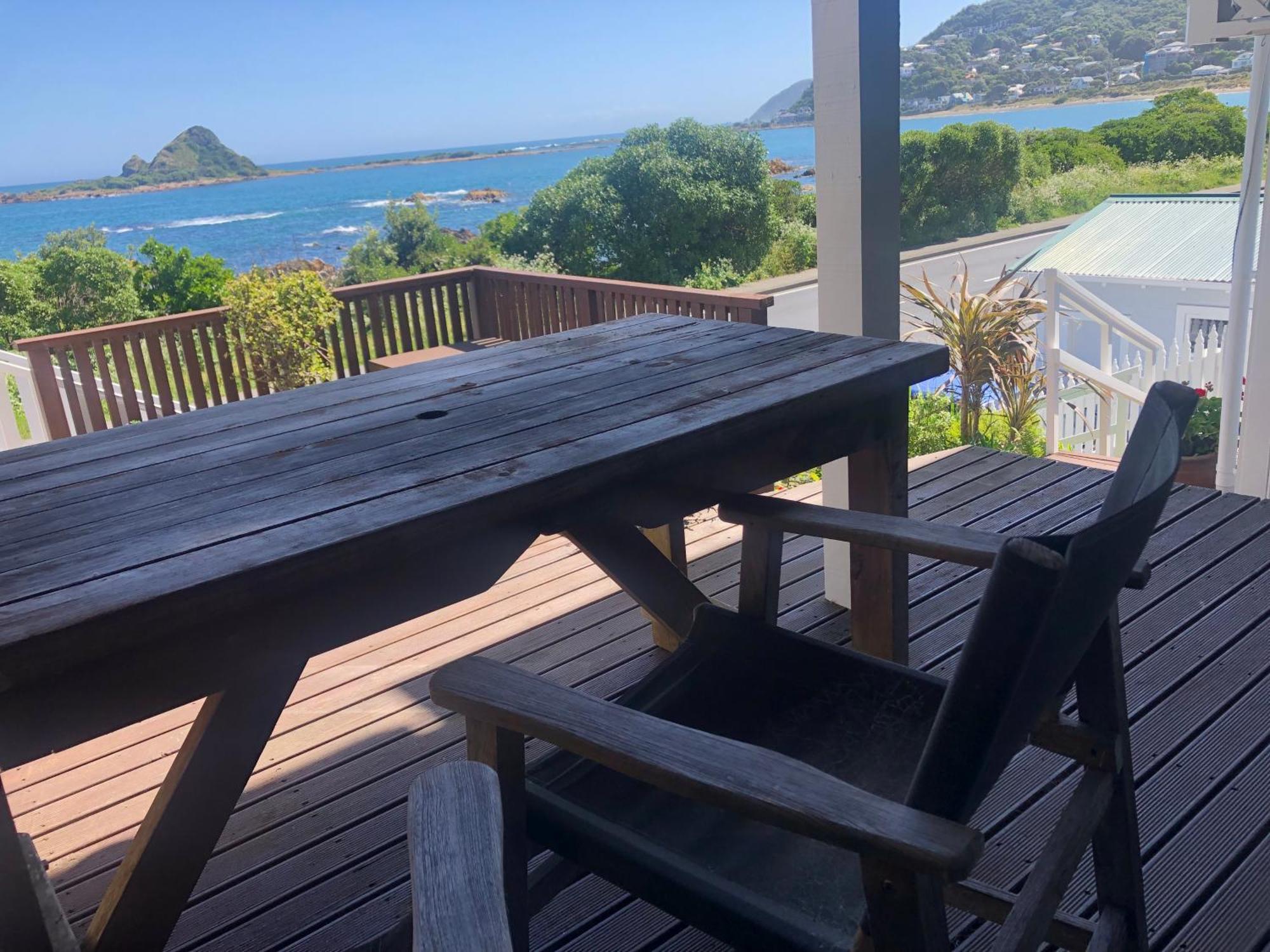 ウェリントンSeafront Haven In Island Bay With Deck, Outdoor Bath, And Parkingアパートメント エクステリア 写真