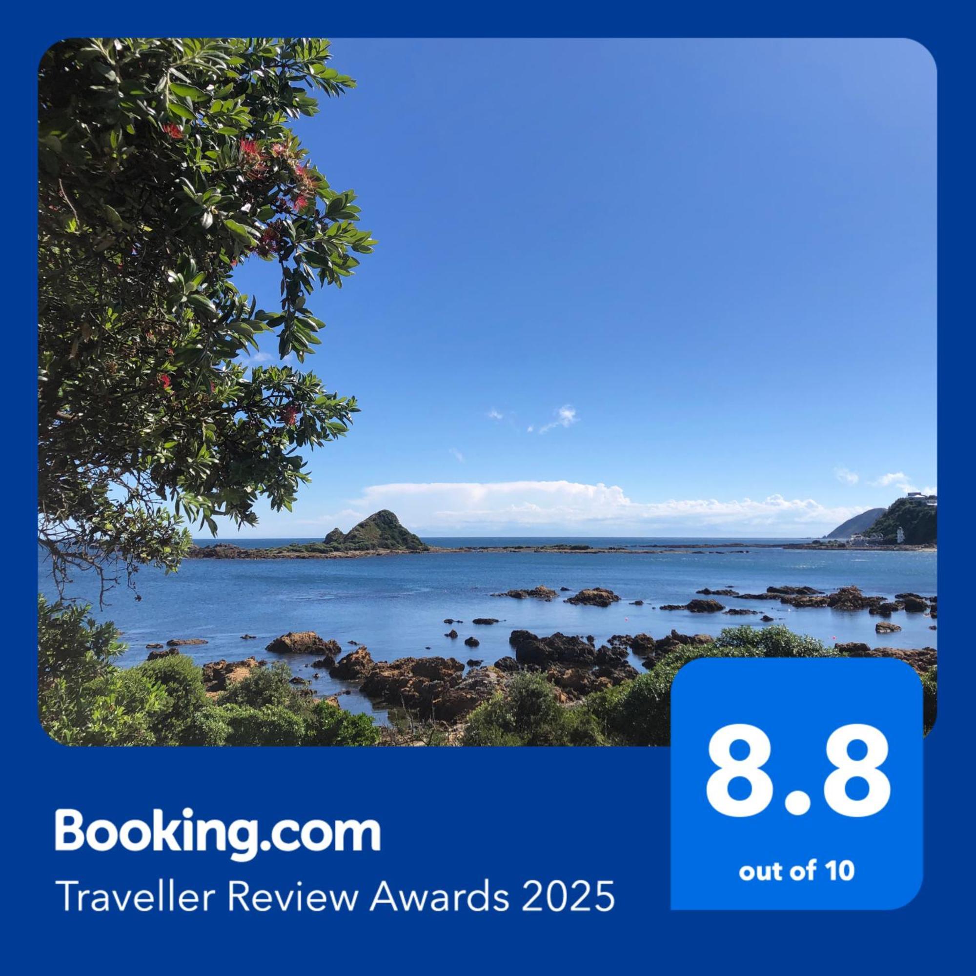 ウェリントンSeafront Haven In Island Bay With Deck, Outdoor Bath, And Parkingアパートメント エクステリア 写真